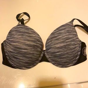 PINK Victoria’s Secret 34DD Bra